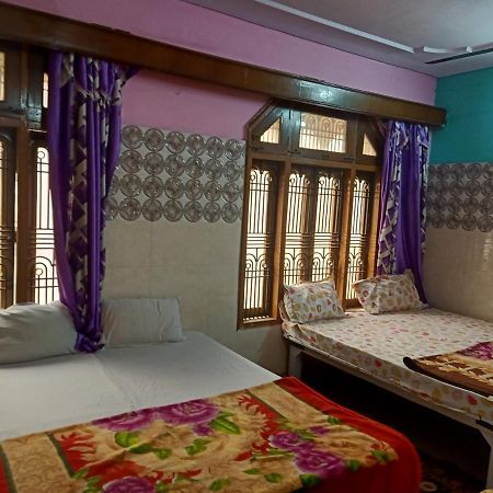 Kashi Annapurna Guest House Varanasi Exterior photo