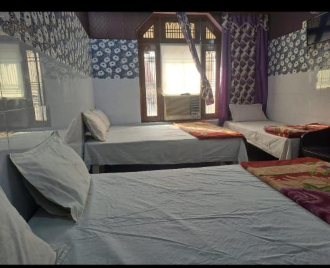 Kashi Annapurna Guest House Varanasi Room photo