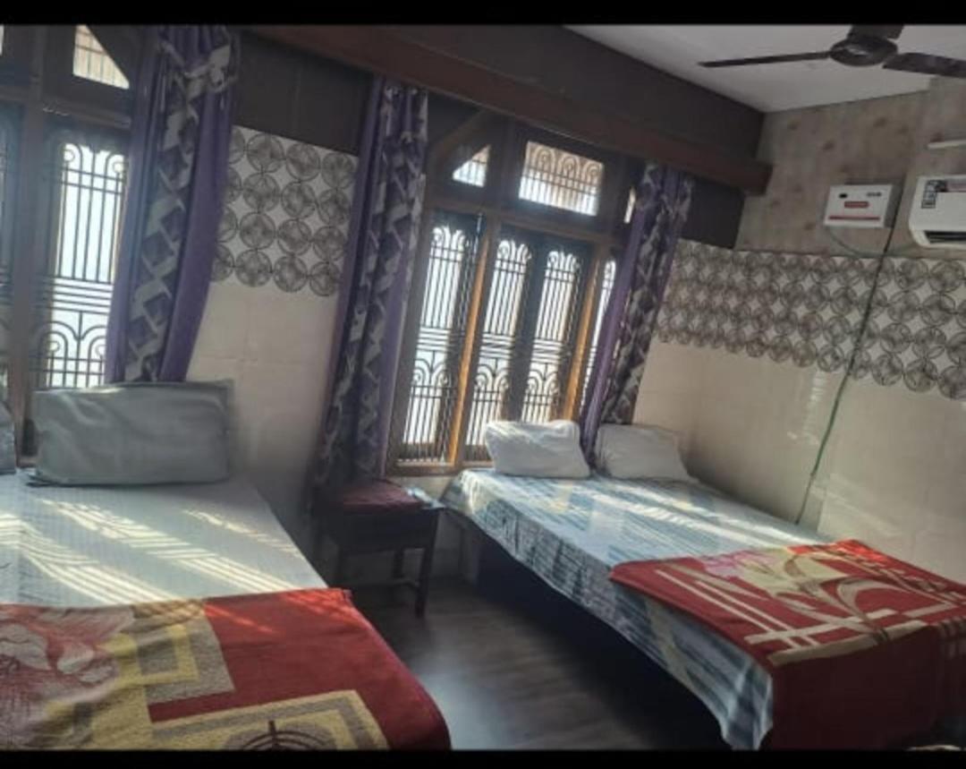 Kashi Annapurna Guest House Varanasi Room photo