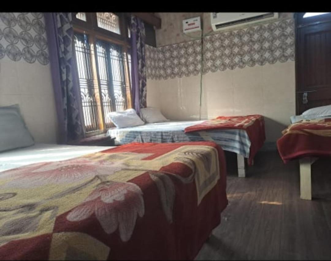 Kashi Annapurna Guest House Varanasi Room photo