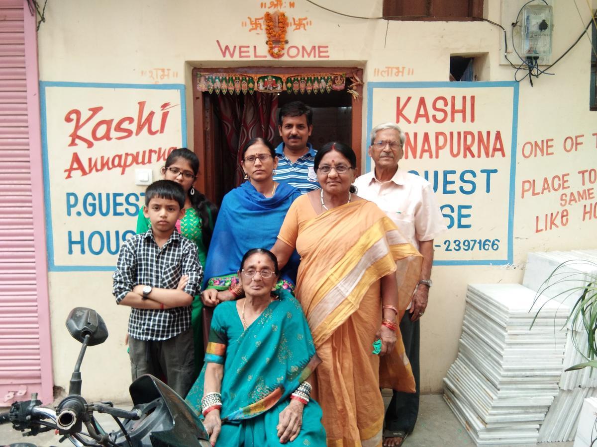 Kashi Annapurna Guest House Varanasi Exterior photo